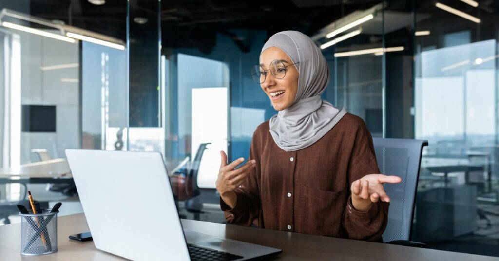 The Pros and Cons of AI in Hiring